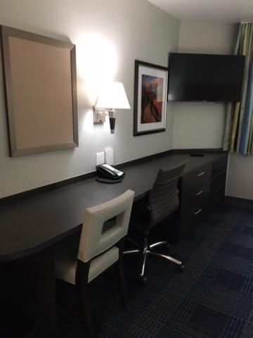 Ontario Airport Executive Inn Bagian luar foto